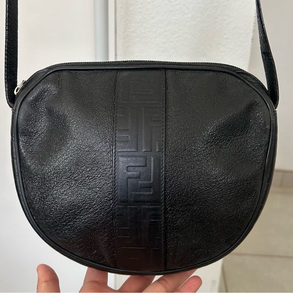 Fendi Handbags - Fendi Vintage Black Leather Crossbody Bag